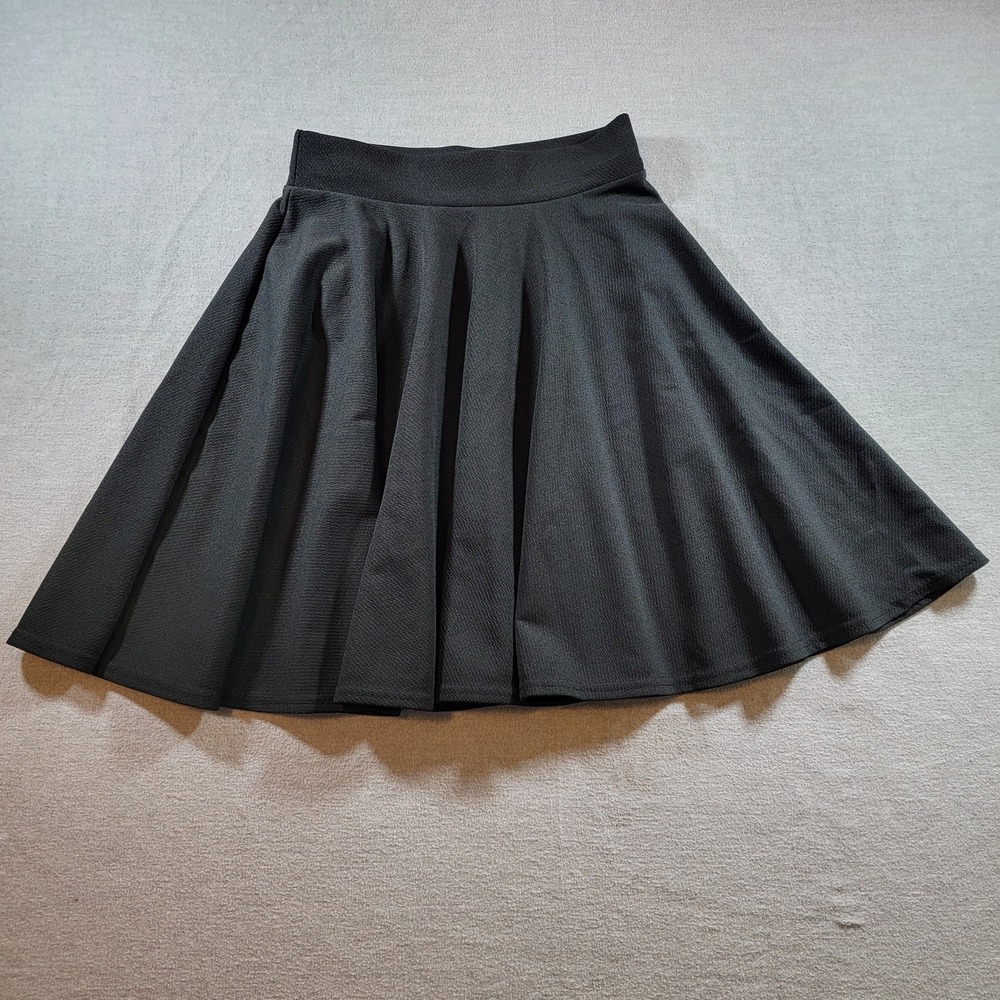 Urban Coco Skater Skirt Women Small Black New Textured Flared Mini Skirt